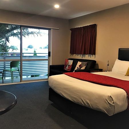 凤凰汽车旅馆 Temuka 外观 照片
