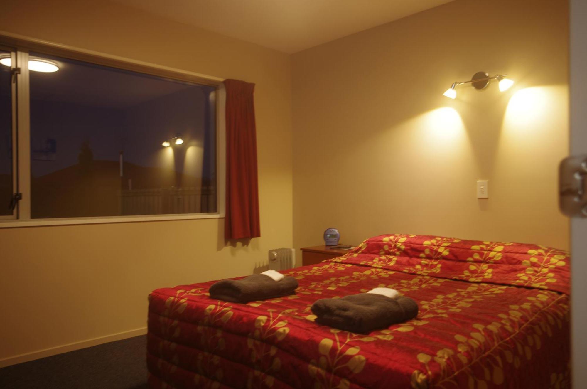 凤凰汽车旅馆 Temuka 外观 照片